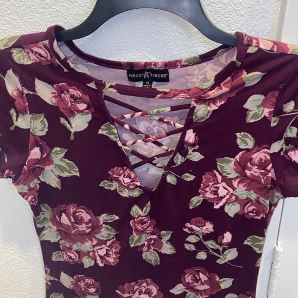 Top - Picture 3 of 4